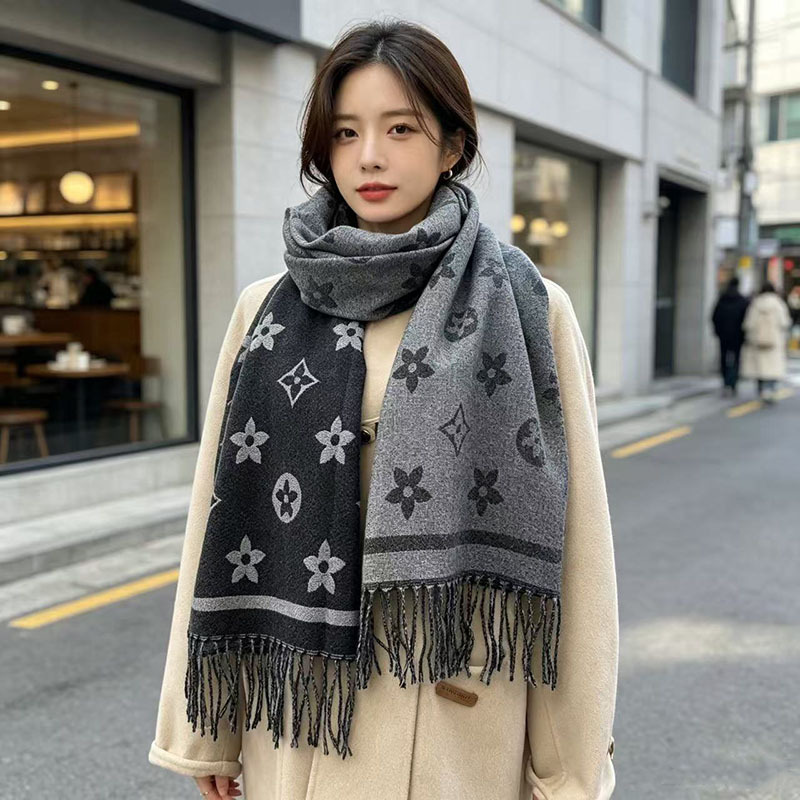 Infinity Scarf Knit - Cachecol Feminino Estiloso com Estampa Nacional