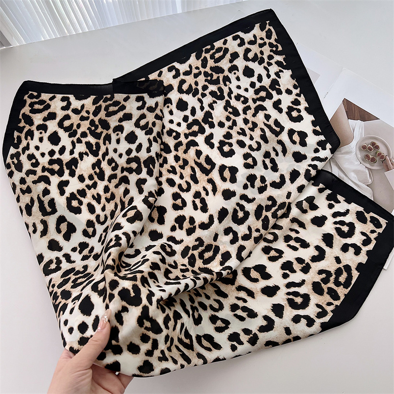 70cm quadrado de luxo leopardo - Face Scarf Mask avaliação e preço