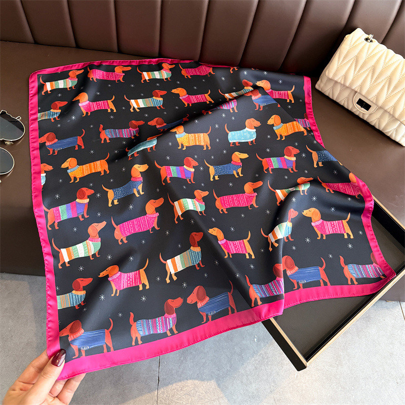 Lenço de Seda Elegante com Est - Scarf Silk Square avaliação e preço